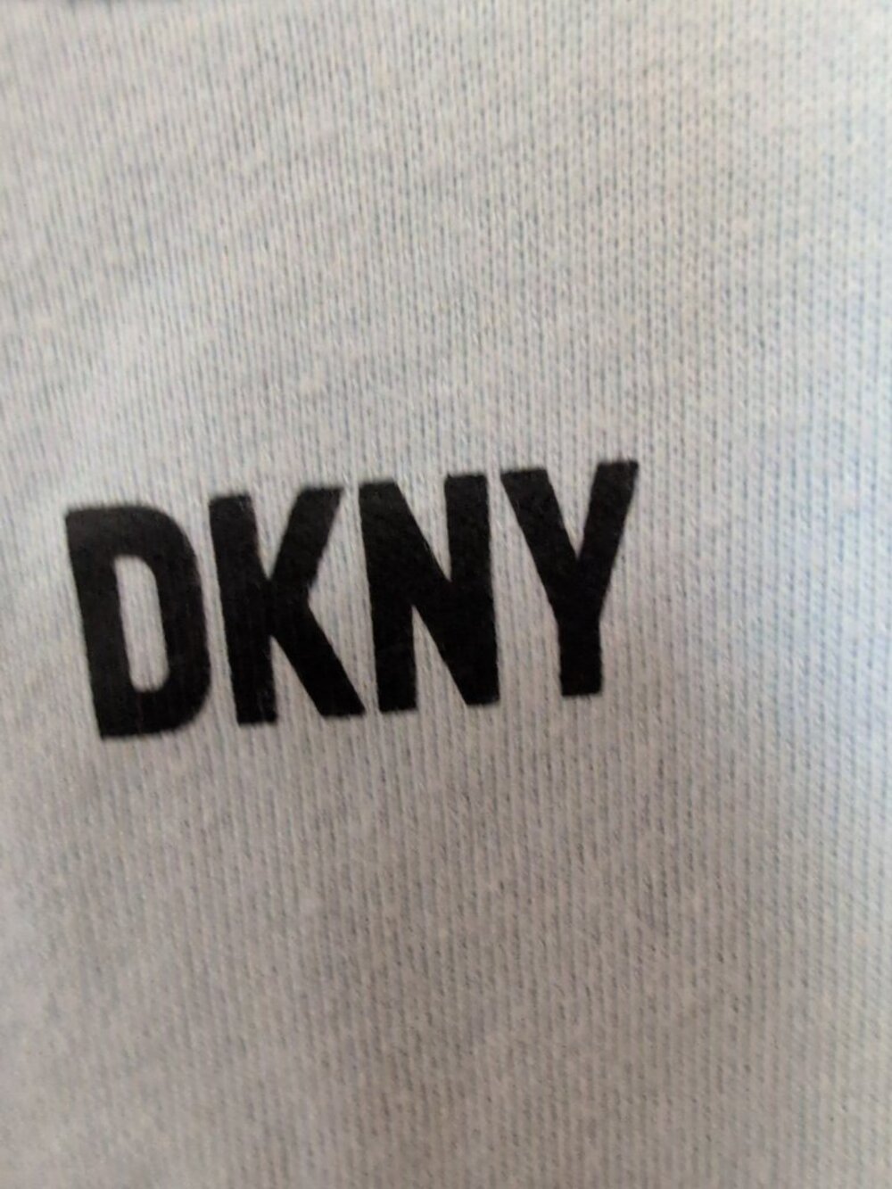 DKNY Sweater Women's XXL Light Blue Crewneck Fleece Pullover Logo Solid EUC - Picture 3 of 8